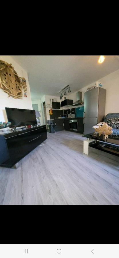 Appartement 6P Rez-De-Jardin Clim Acces Mer Direct เลอบาร์กาแรส ภายนอก รูปภาพ