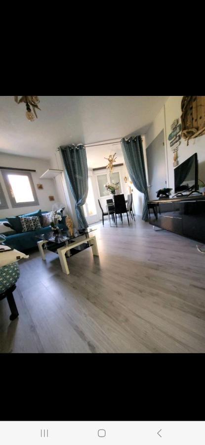 Appartement 6P Rez-De-Jardin Clim Acces Mer Direct เลอบาร์กาแรส ภายนอก รูปภาพ